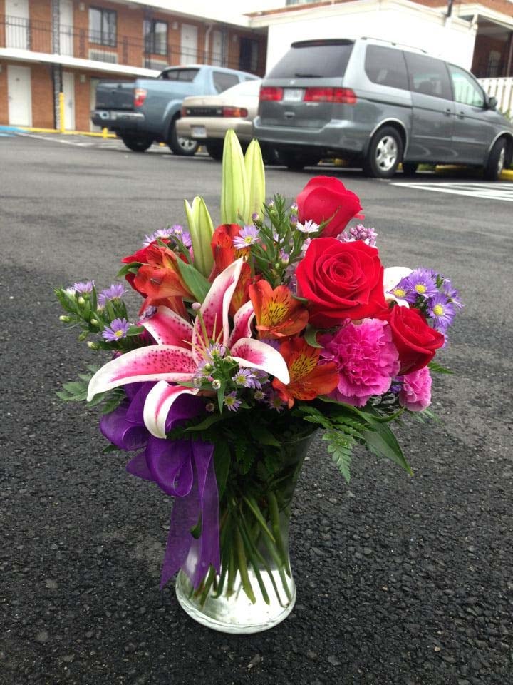 About Flowers With Passion Manassas, VA Florist